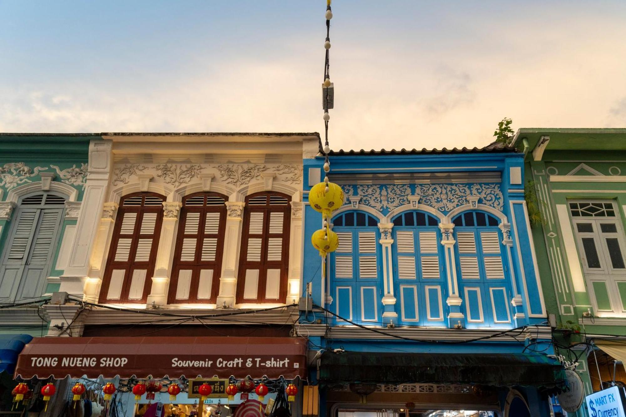 Quip Bed & Breakfast Phuket Exterior photo